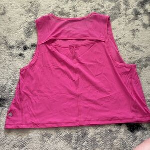 Lululemon sculpt tank in Sonic Pink